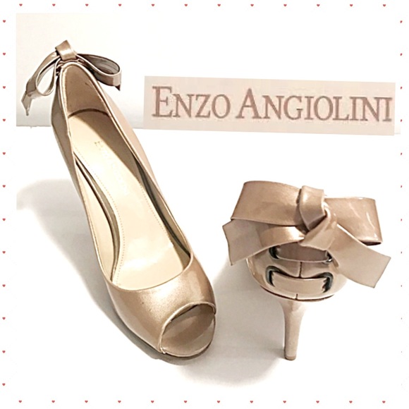 Enzo Angiolini Shoes - NWOT Enzo Angiolini Eamistle, Gold Peep Toe Heels
